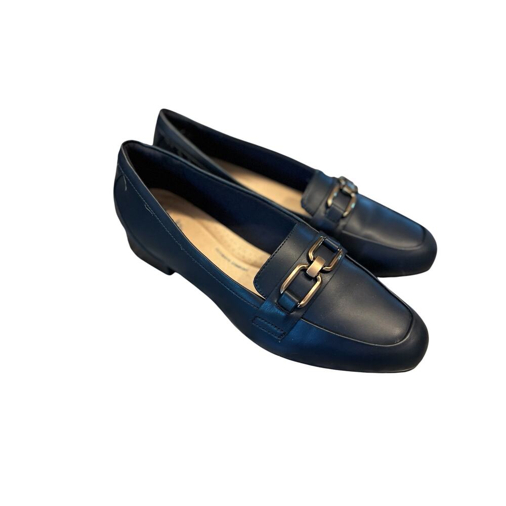 Clarks Collection Juliet Echo Navy Loafers women’s size 10